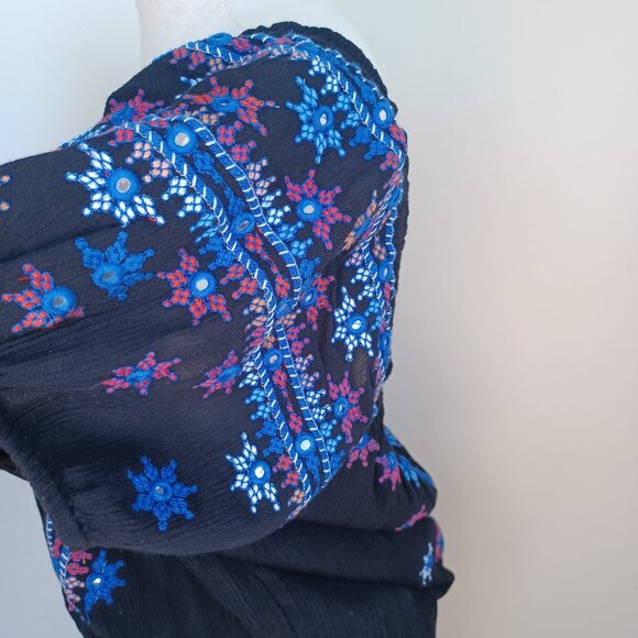 Free People Top Black Embroidered Mirror Cropped Peasant Boho Womens Large - Picture 6 of 13